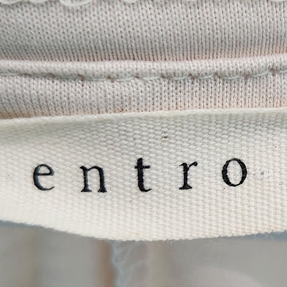 Entro Ivory boutique shirt - Picture 3 of 3